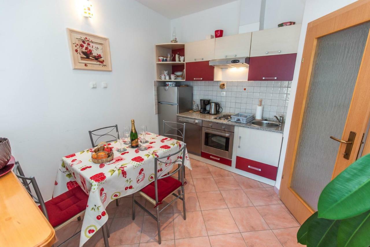 Apartment Jasna With Breathtaking Sea View, Terrace And Free Parking Hreljin 외부 사진